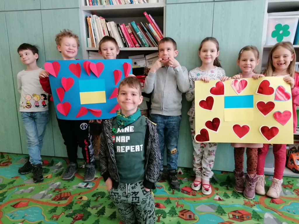 Nasi uczniowie i nauczyciele solidarni z Ukrainą