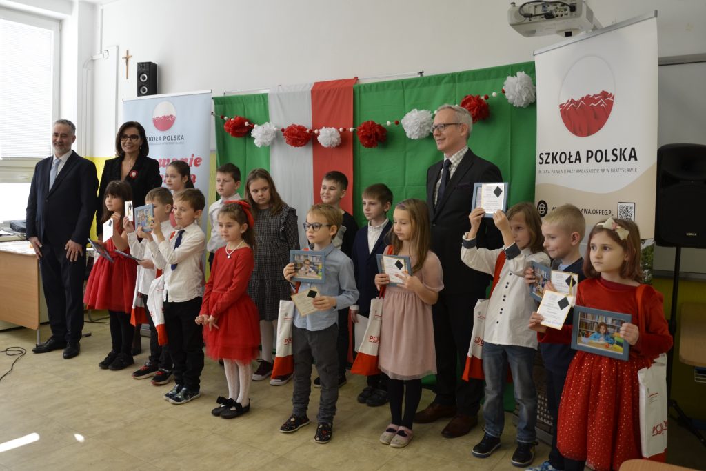 Pasowanie pierwszoklasistów